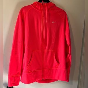 Nike Women’s Therma Fit Sz L